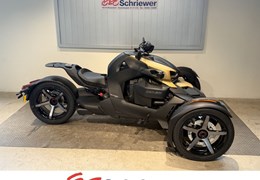Neumotorrad Can-Am Ryker 900
