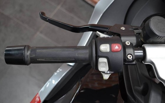 Gebrauchtmotorrad BMW K 1300 S - Bild 9