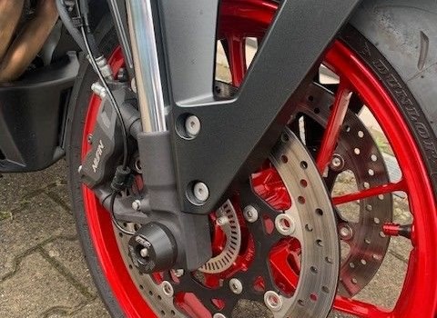 Gebrauchtmotorrad Suzuki GSX-8S - Bild 3
