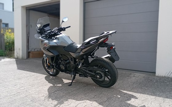 Gebrauchtmotorrad Honda NT1100 DCT Electronic Suspension - Bild 4