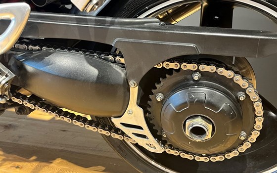 Gebrauchtmotorrad Triumph Daytona 955i - Bild 5