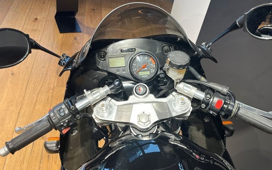 Gebrauchtmotorrad Triumph Daytona 955i - Bild 6