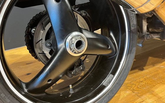 Gebrauchtmotorrad Triumph Daytona 955i - Bild 7