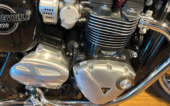 Gebrauchtmotorrad Triumph Bonneville T120 - Bild 7
