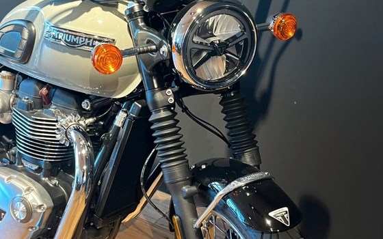 Gebrauchtmotorrad Triumph Bonneville T120 - Bild 8