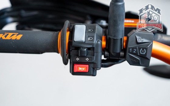 Gebrauchtmotorrad KTM 690 SMC R - Bild 12