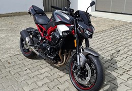 Neumotorrad Kawasaki Z900