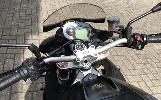 Gebrauchtmotorrad Aprilia Tuono V4 1100 Factory - Bild 13