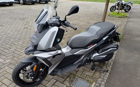 Gebrauchtmotorrad BMW C 400 X - Bild 9