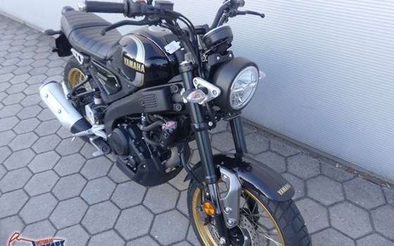 Gebrauchtmotorrad Yamaha XSR125 Legacy - Bild 2