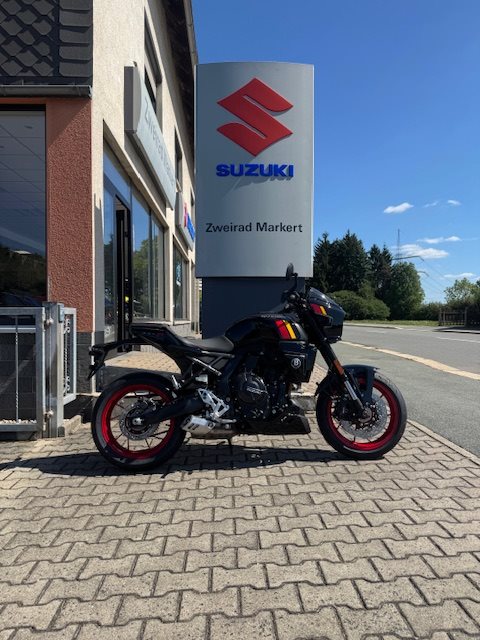 Suzuki GSX-8TT