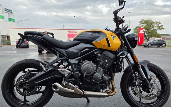 Gebrauchtmotorrad Triumph Trident 660 - Bild 4