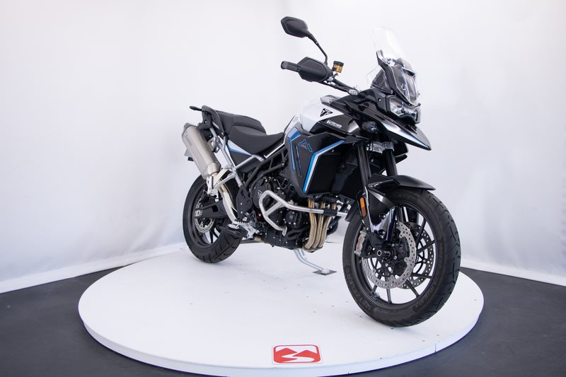 Triumph Tiger 900 Alpine Edition