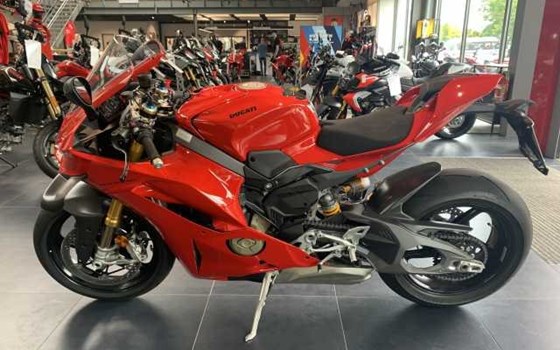 Gebrauchtmotorrad Ducati Panigale V4 S - Bild 4