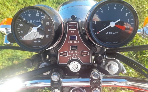 Gebrauchtmotorrad Honda CM 400 T - Bild 1