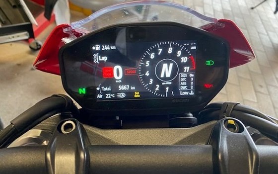 Gebrauchtmotorrad Ducati Monster + - Bild 8