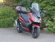Honda Forza 350