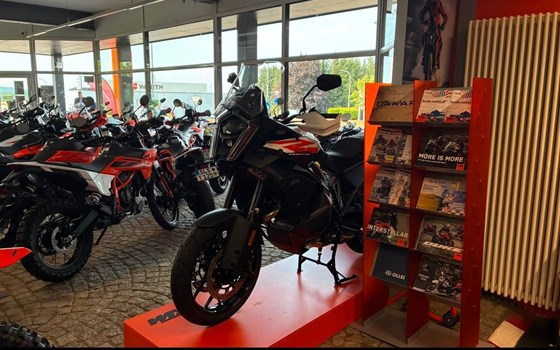 Gebrauchtmotorrad KTM 1390 Super Adventure S EVO - Bild 3