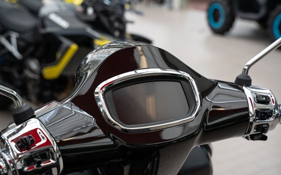 Neufahrzeug Vespa GTS 125 Supersport iGET - Bild 11