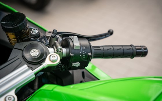 Neufahrzeug Kawasaki Ninja ZX-10R - Bild 7