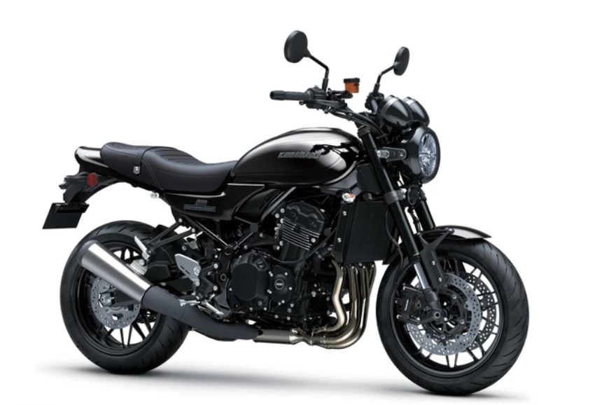 Kawasaki Z900 RS Black Ball Edition