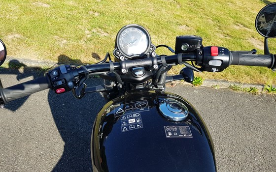 Gebrauchtmotorrad Triumph Bonneville Bobber - Bild 4