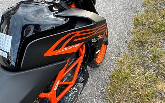 Gebrauchtmotorrad KTM 125 Duke - Bild 7