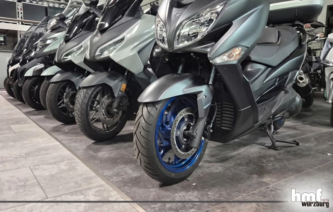Yamaha NMAX 125