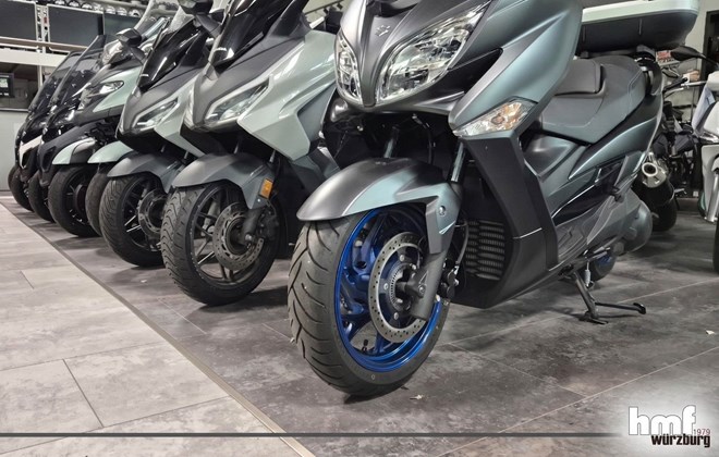 Yamaha NMAX 125