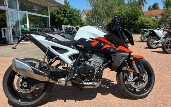 Neufahrzeug KTM 990 Duke - Bild 1