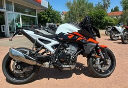 Neumotorrad KTM 990 Duke