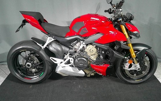 Gebrauchtmotorrad Ducati Streetfighter V4 S - Bild 1