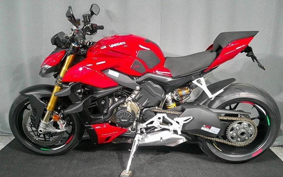 Gebrauchtmotorrad Ducati Streetfighter V4 S - Bild 2