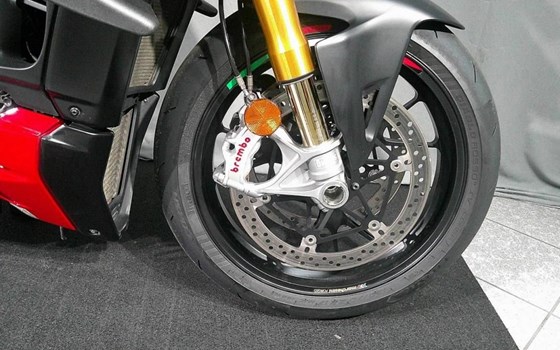 Gebrauchtmotorrad Ducati Streetfighter V4 S - Bild 9