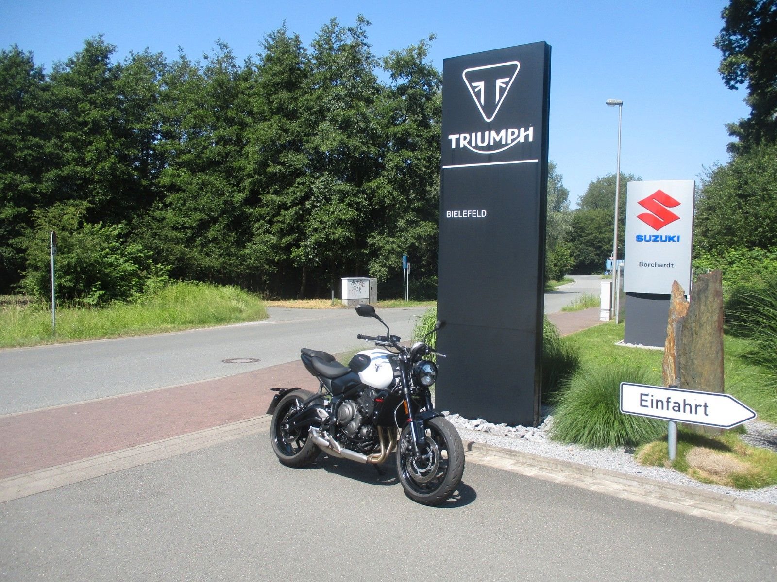 Triumph Trident 660