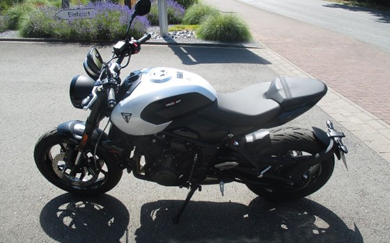 Gebrauchtmotorrad Triumph Trident 660 - Bild 6