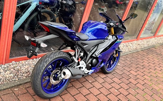 Gebrauchtmotorrad Yamaha R125 - Bild 6