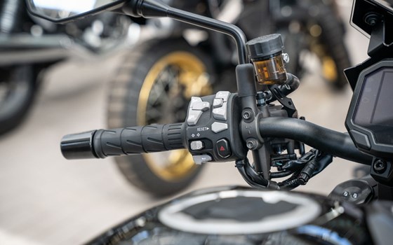 Gebrauchtmotorrad Kawasaki Z H2 - Bild 9