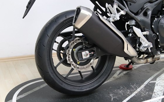 Gebrauchtmotorrad Honda CB750 Hornet - Bild 2