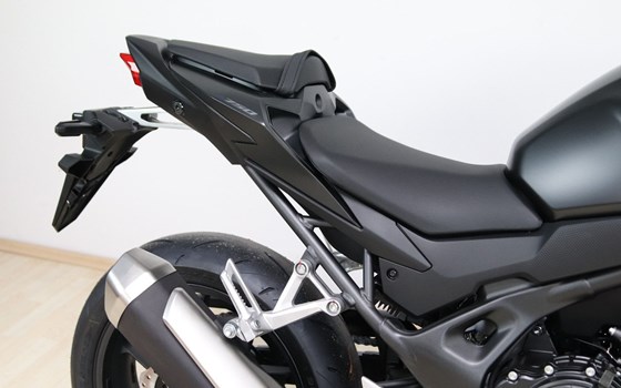 Gebrauchtmotorrad Honda CB750 Hornet - Bild 3