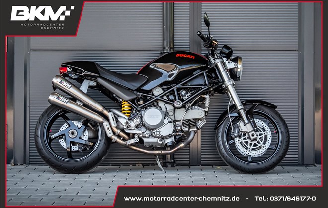 Ducati Monster S2R 800