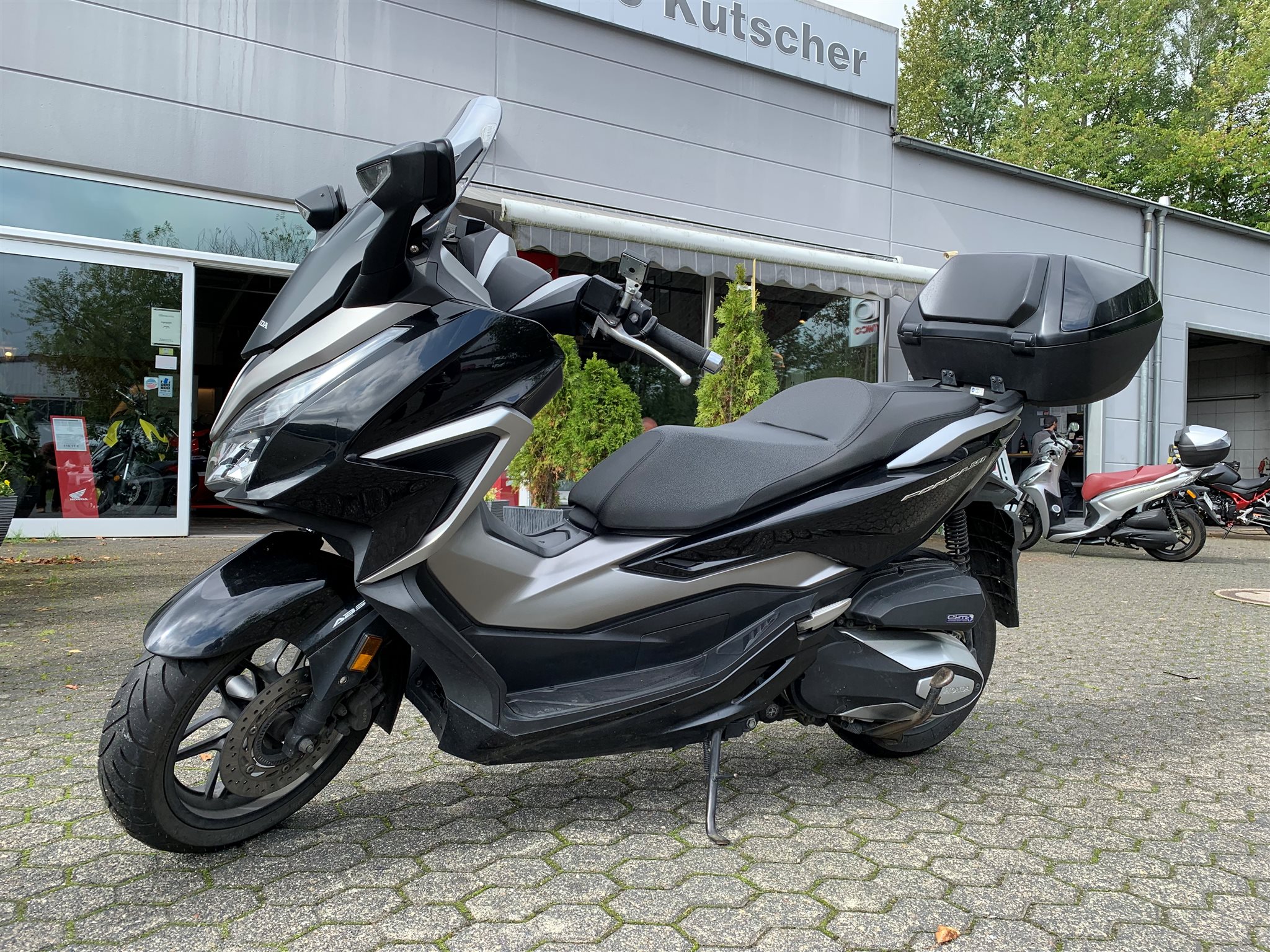 Honda Forza 350