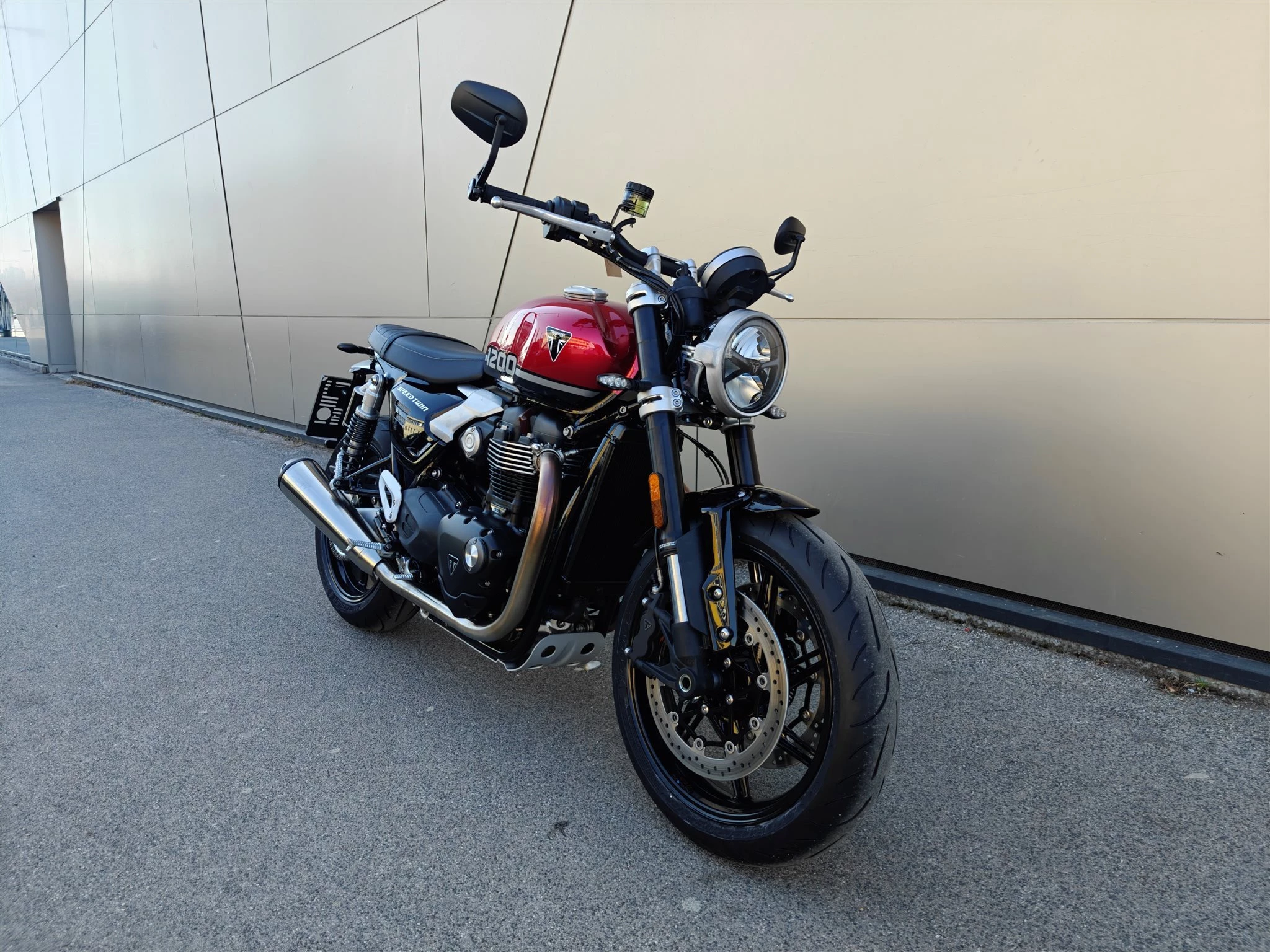 Triumph Speed Twin 1200<br />