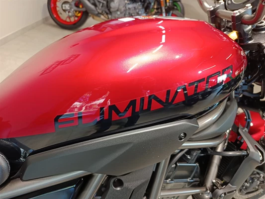 Kawasaki Eliminator 500 (RD1 rot und schwarz) - Bild 3