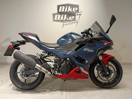Kawasaki Ninja 500 SE (BU1 blau und rot) - Bild 2