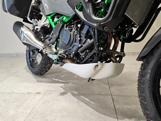 Kawasaki KLE500 SE (GY2 grau und grau) - Bild 3