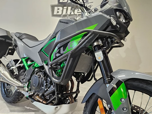 Kawasaki KLE500 SE (GY2 grau und grau) - Bild 5