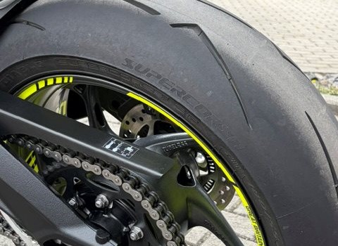 Gebrauchtmotorrad Triumph Street Triple 765 RS - Bild 13