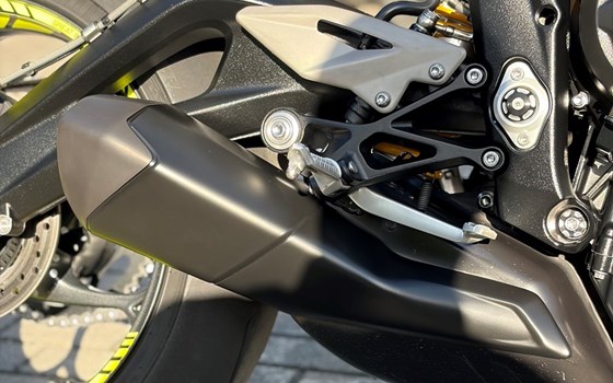 Gebrauchtmotorrad Triumph Street Triple 765 RS - Bild 6