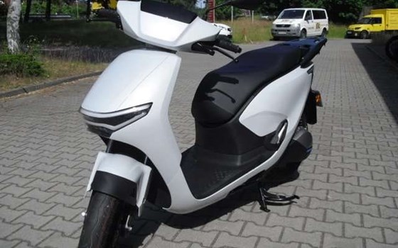 Gebrauchtmotorrad Honda CUV e: - Bild 2